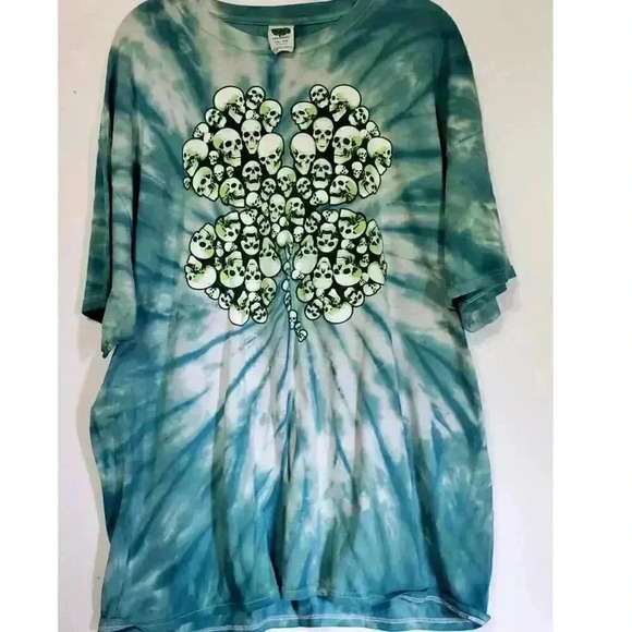 Lucky T-shirt! Green tye‎ dye with skull 4 leaf clover mens 2XL stay lucky ! - Picture 1 of 3